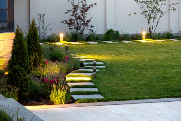 West Hartford Landscape Lighting Service