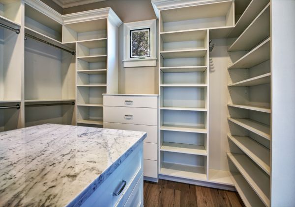 West Hartford Closet and Shelving Service